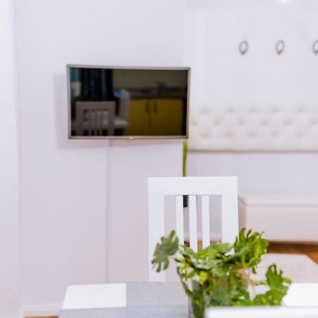 אורדאה Eunice Apartament מראה חיצוני תמונה